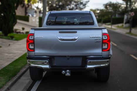 TOYOTA Hilux Caminhonete 2.8 16V SRX PLUS 4X4 TURBO DIESEL CABINE DUPLA AUTOMTICO, Foto 8