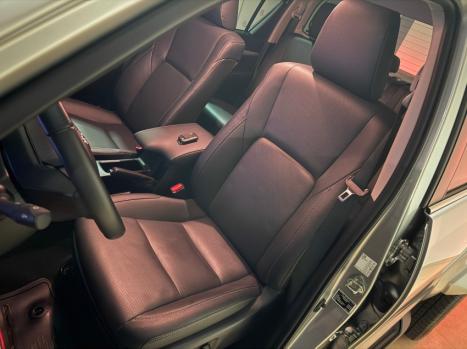 TOYOTA Hilux Caminhonete 2.8 16V SRX PLUS 4X4 TURBO DIESEL CABINE DUPLA AUTOMTICO, Foto 16