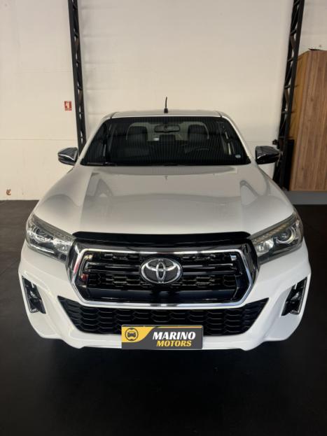 TOYOTA Hilux Caminhonete 2.8 16V SRX 50 ANOS 4X4 TURBO DIESEL CABINE DUPLA AUTOMTICO, Foto 2