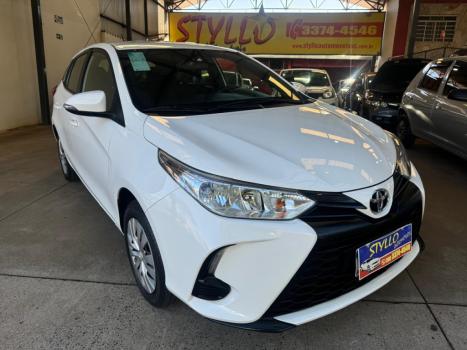 TOYOTA Yaris Hatch 1.5 16V 4P FLEX XL PLUS CONNECT MULTIDRIVE AUTOMTICO CVT, Foto 5