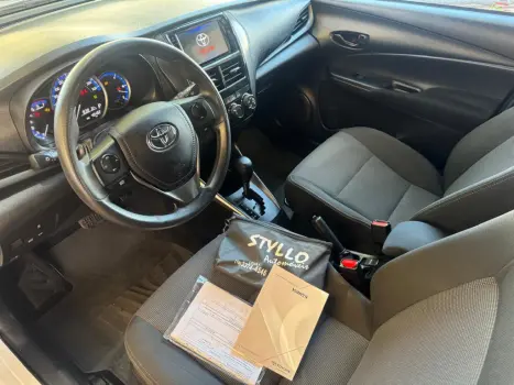 TOYOTA Yaris Hatch 1.5 16V 4P FLEX XL PLUS CONNECT MULTIDRIVE AUTOMTICO CVT, Foto 12