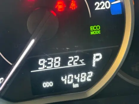 TOYOTA Yaris Hatch 1.5 16V 4P FLEX XL PLUS CONNECT MULTIDRIVE AUTOMTICO CVT, Foto 13