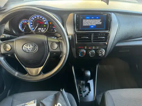 TOYOTA Yaris Hatch 1.5 16V 4P FLEX XL PLUS CONNECT MULTIDRIVE AUTOMTICO CVT, Foto 17