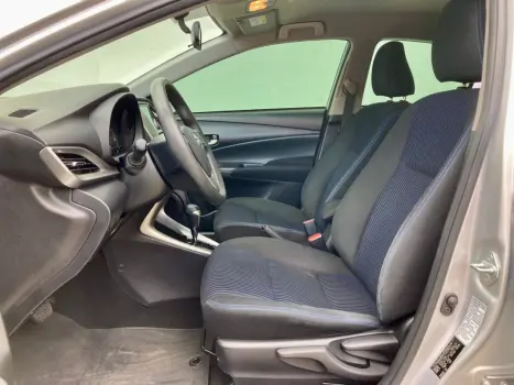 TOYOTA Yaris Sedan 1.5 16V 4P FLEX XL PLUS TECH MULTIDRIVE AUTOMTICO CVT, Foto 6