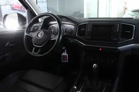 VOLKSWAGEN Amarok 3.0 V6 CABINE DUPLA HIGHLINE 4X4 TURBO INTERCOOLER AUTOMTICO, Foto 7