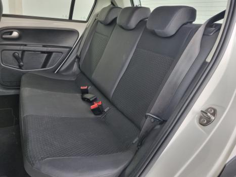 VOLKSWAGEN Cross UP 1.0 12V 4P TSI FLEX, Foto 3