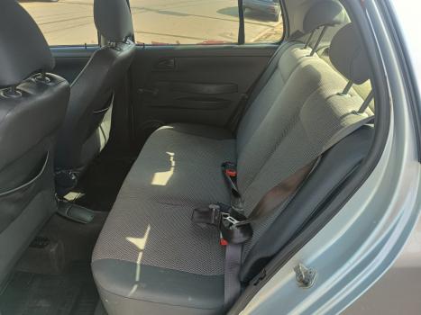 VOLKSWAGEN Fox 1.0 4P FLEX, Foto 4