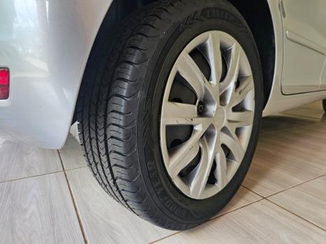 VOLKSWAGEN Fox 1.0 FLEX, Foto 9