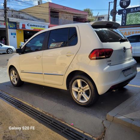 VOLKSWAGEN Fox 1.6 16V 4P FLEX MSI HIGHLINE I-MOTIO AUTOMATIZADO, Foto 4