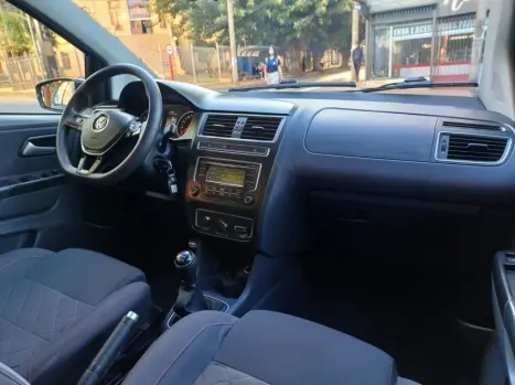 VOLKSWAGEN Fox 1.6 16V 4P MSI HIGHLINE FLEX, Foto 4