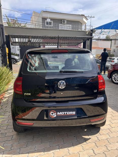 VOLKSWAGEN Fox 1.6 4P TREND FLEX, Foto 10