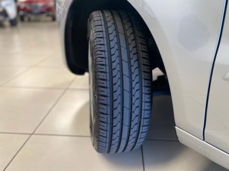 VOLKSWAGEN Fox 1.6 4P FLEX, Foto 5