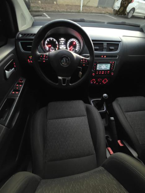 VOLKSWAGEN Fox 1.6 4P FLEX, Foto 14