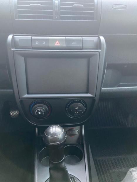 VOLKSWAGEN Fox 1.6 4P FLEX, Foto 8