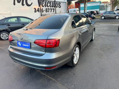 VOLKSWAGEN Jetta 2.0 4P TSI HIGHLINE 211 CV AUTOMTICO, Foto 4