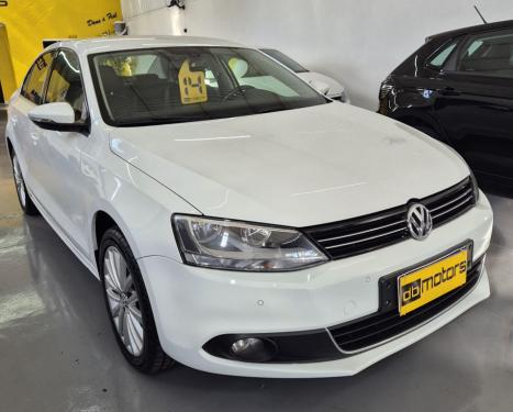 VOLKSWAGEN Jetta 2.0 4P TSI HIGHLINE 211 CV AUTOMTICO, Foto 2