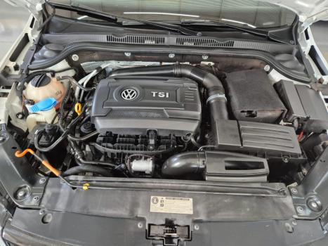 VOLKSWAGEN Jetta 2.0 4P TSI HIGHLINE 211 CV AUTOMTICO, Foto 10