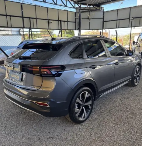 VOLKSWAGEN Nivus 1.0 4P FLEX 200 TSI HIGHLINE TURBO AUTOMTICO, Foto 4