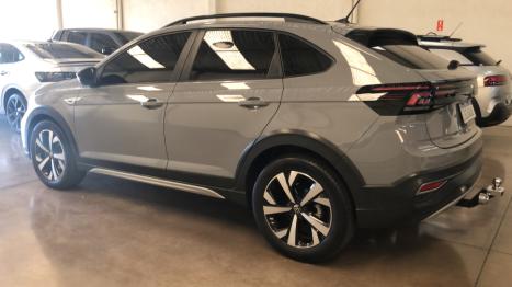 VOLKSWAGEN Nivus 1.0 4P FLEX 200 TSI HIGHLINE TURBO AUTOMTICO, Foto 4