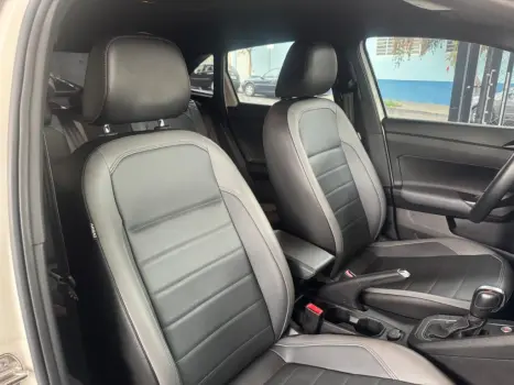 VOLKSWAGEN Nivus 1.0 4P FLEX 200 TSI HIGHLINE TURBO AUTOMTICO, Foto 9