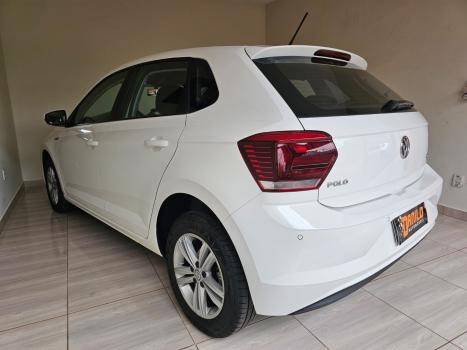 VOLKSWAGEN Polo Hatch 1.0 12V 4P 200 TSI  COMFORTLINE AUTOMTICO, Foto 4