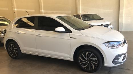 VOLKSWAGEN Polo Hatch 1.0 12V 4P 200 TSI HIGHLINE AUTOMTICO, Foto 2