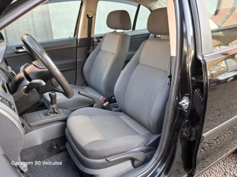 VOLKSWAGEN Polo Sedan 1.6 4P, Foto 7