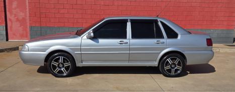 VOLKSWAGEN Santana 1.8 4P, Foto 4
