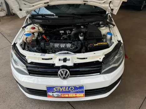 VOLKSWAGEN Saveiro 1.6 G6 HIGHLINE CABINE DUPLA FLEX, Foto 18