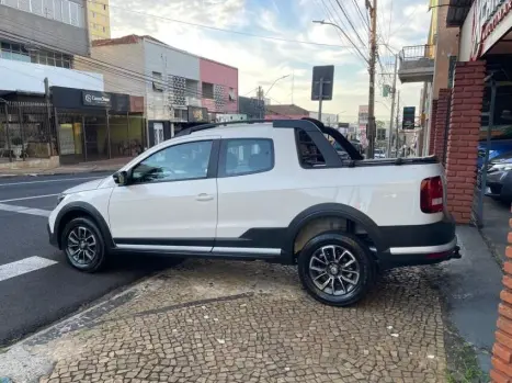 VOLKSWAGEN Saveiro 1.6 G7 CABINE DUPLA CROSS FLEX, Foto 4