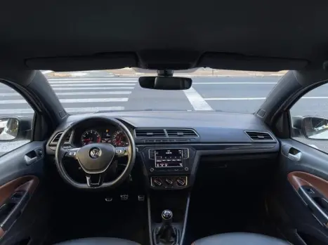 VOLKSWAGEN Saveiro 1.6 G7 CABINE DUPLA CROSS FLEX, Foto 10