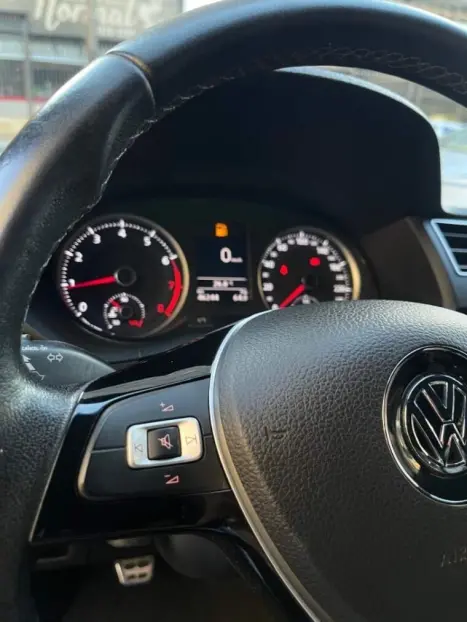 VOLKSWAGEN Saveiro 1.6 G7 CABINE DUPLA CROSS FLEX, Foto 12