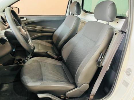 VOLKSWAGEN Saveiro 1.6 G7 CABINE SIMPLES ROBUST FLEX, Foto 7