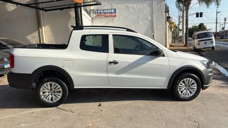 VOLKSWAGEN Saveiro 1.6 G7 ROBUST CABINE DUPLA FLEX, Foto 4