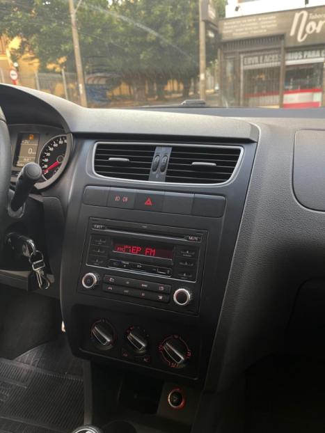 VOLKSWAGEN Space Fox 1.6 4P FLEX SPORTLINE, Foto 13