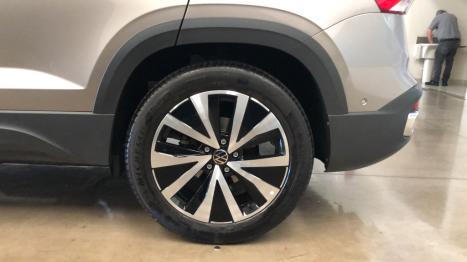 VOLKSWAGEN Taos 1.4 16V 4P FLEX 250 TSI HIGHLINE AUTOMTICO, Foto 8