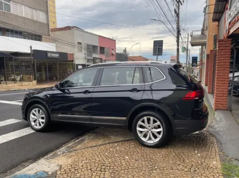 VOLKSWAGEN Tiguan 1.4 250 TSI TOTAL FLEX ALLSPACE COMFORTLINE TURBO AUTOMTICO TIPTRONIC, Foto 8