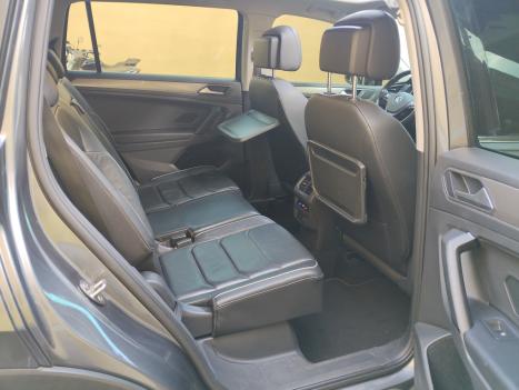 VOLKSWAGEN Tiguan 1.4 250 TSI TOTAL FLEX ALLSPACE COMFORTLINE TURBO AUTOMTICO TIPTRONIC, Foto 16