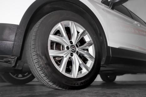 VOLKSWAGEN Tiguan 1.4 250 TSI TOTAL FLEX ALLSPACE COMFORTLINE TURBO AUTOMTICO TIPTRONIC, Foto 6