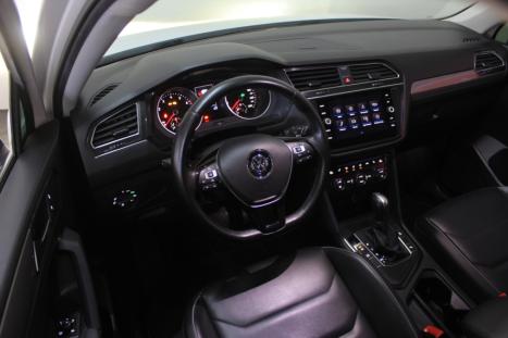 VOLKSWAGEN Tiguan 1.4 250 TSI TOTAL FLEX ALLSPACE COMFORTLINE TURBO AUTOMTICO TIPTRONIC, Foto 9