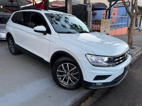 VOLKSWAGEN Tiguan 1.4 250 TSI TOTAL FLEX ALLSPACE TURBO AUTOMTICO TIPTRONIC, Foto 3