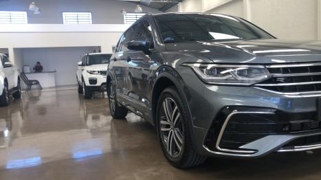 VOLKSWAGEN Tiguan 2.0 16V 4P TSI 300 TURBO R-LINE AUTOMTICO, Foto 6