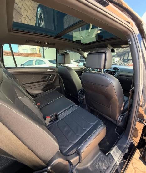 VOLKSWAGEN Tiguan 2.0 16V 4P TSI 300 TURBO R-LINE AUTOMTICO, Foto 2
