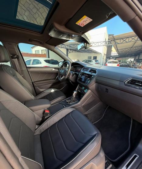 VOLKSWAGEN Tiguan 2.0 16V 4P TSI 300 TURBO R-LINE AUTOMTICO, Foto 4