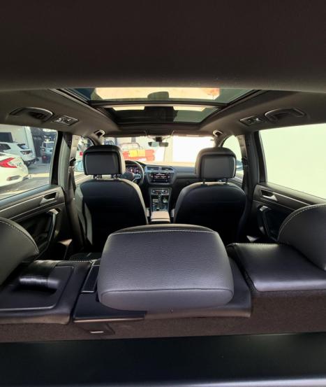 VOLKSWAGEN Tiguan 2.0 16V 4P TSI 300 TURBO R-LINE AUTOMTICO, Foto 7