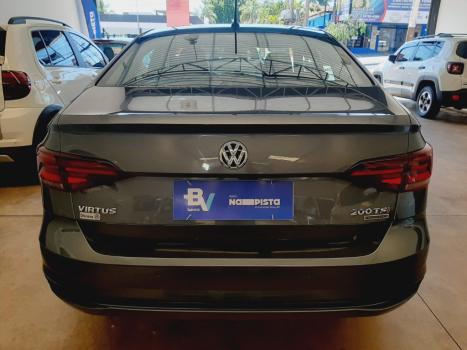 VOLKSWAGEN Virtus 1.0 4P 200 TSI FLEX COMFORTLINE AUTOMTICO, Foto 6