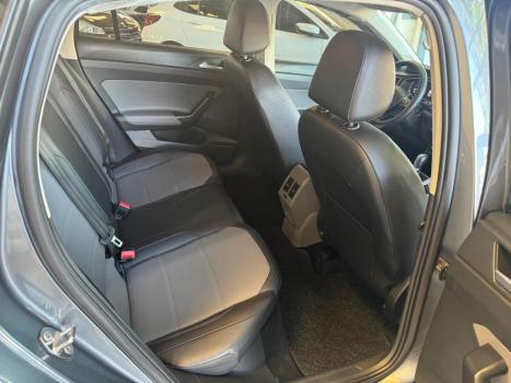 VOLKSWAGEN Virtus 1.0 4P 200 TSI FLEX HIGHLINE AUTOMTICO, Foto 15