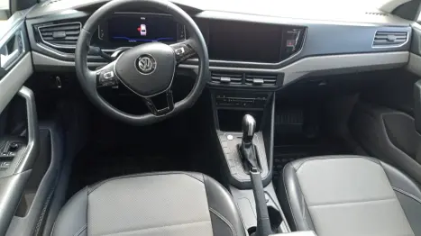 VOLKSWAGEN Virtus 1.0 4P 200 TSI FLEX COMFORTLINE AUTOMTICO, Foto 6