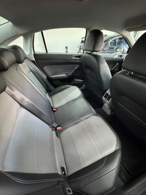 VOLKSWAGEN Virtus 1.0 4P 200 TSI FLEX HIGHLINE AUTOMTICO, Foto 7