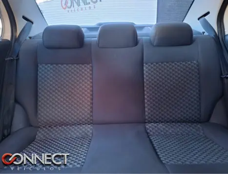 VOLKSWAGEN Voyage 1.6 4P COMFORTLINE FLEX, Foto 9